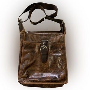 Italian leather Messenger Bag. Men or Women.